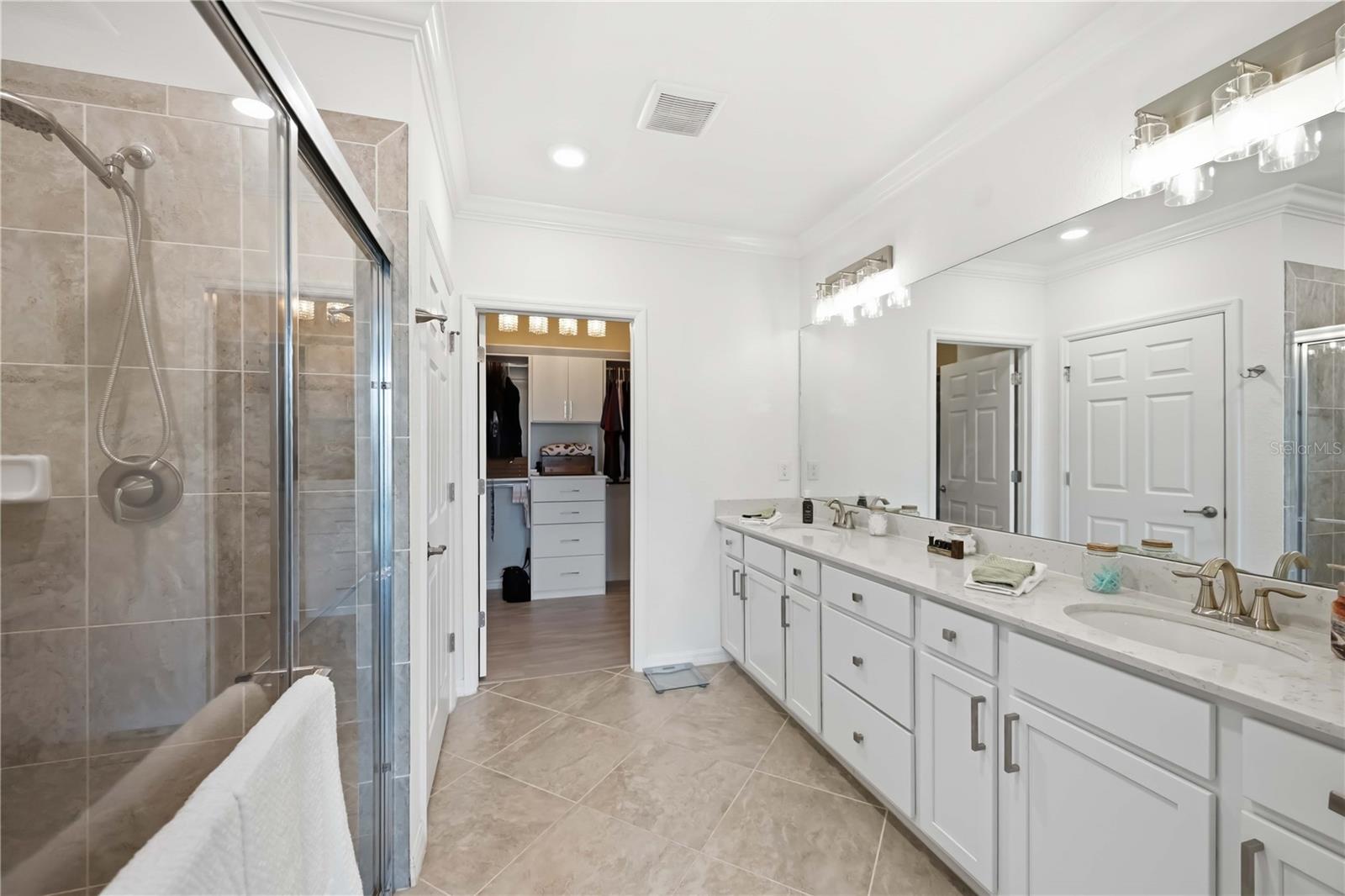 10055 CROOKED CREEK DR #102 — photo 11
