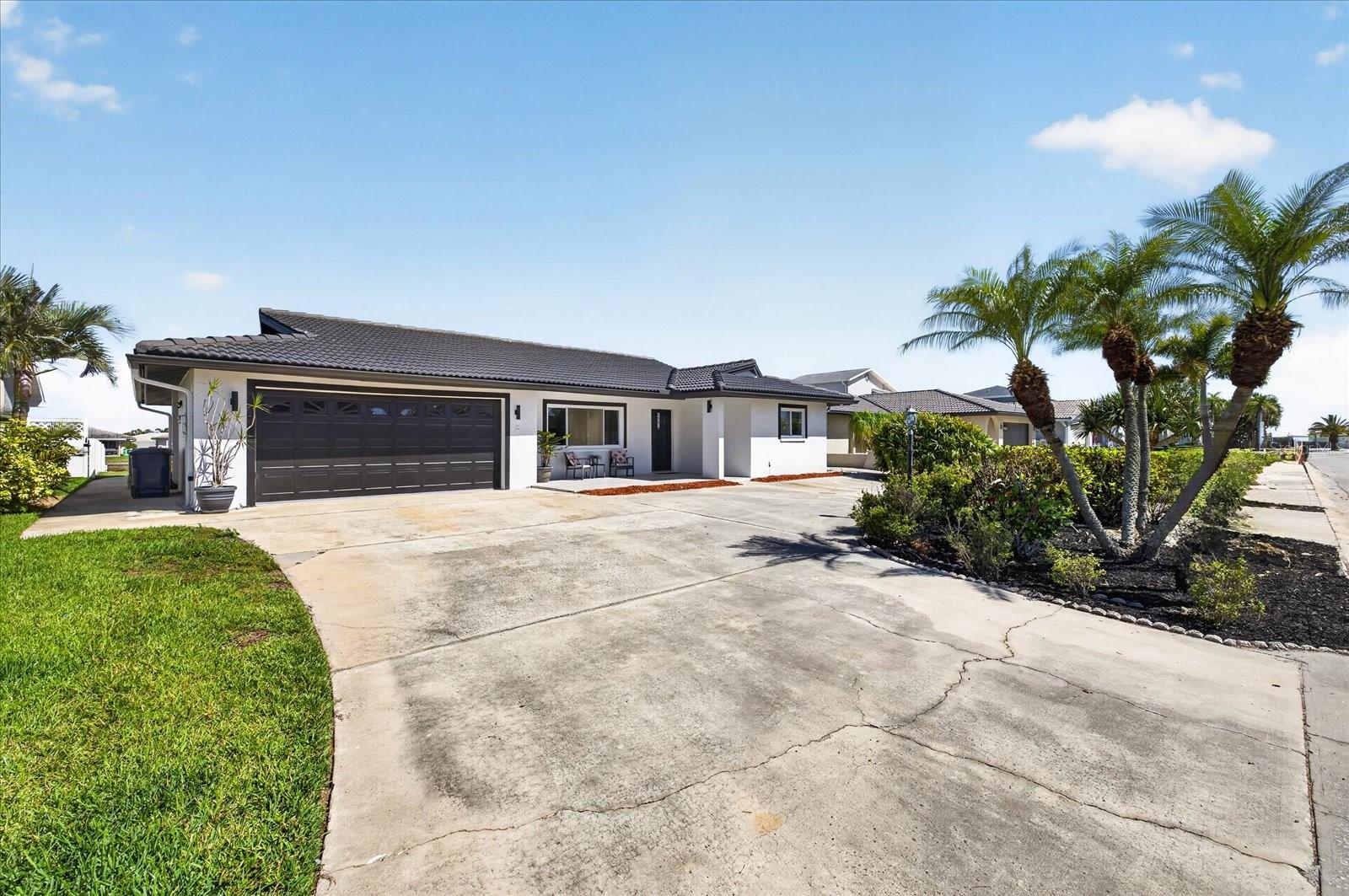4980 GALLEON CT — photo 49