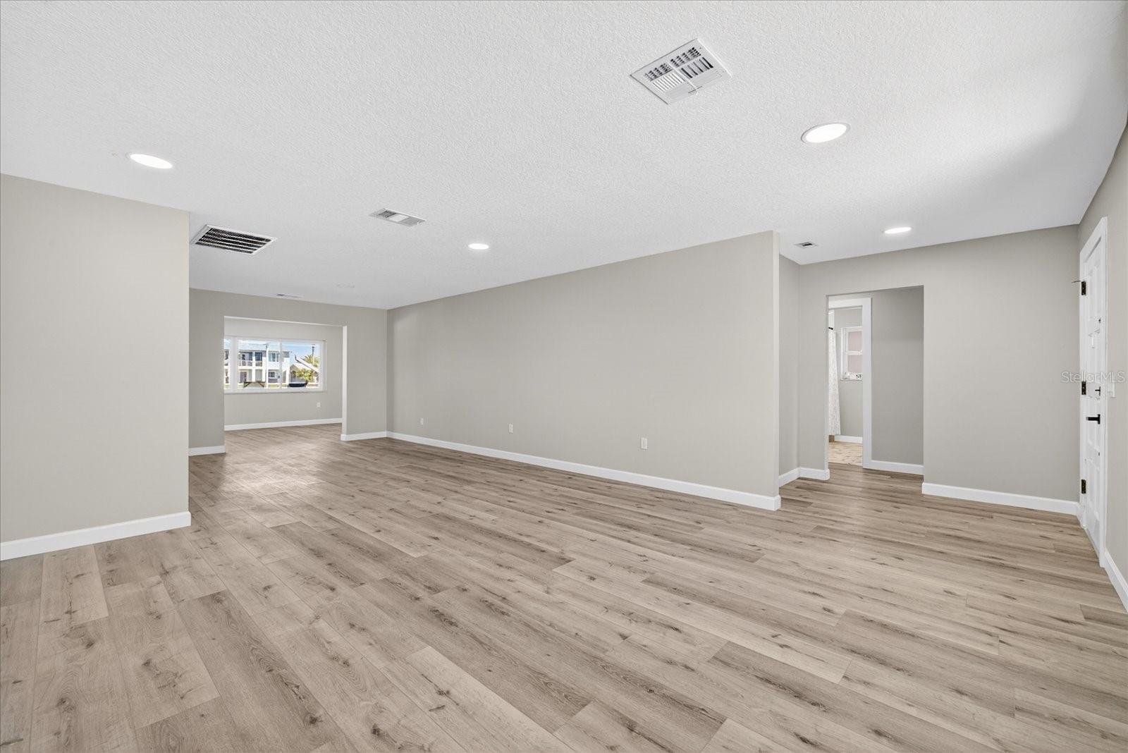 4980 GALLEON CT — photo 16