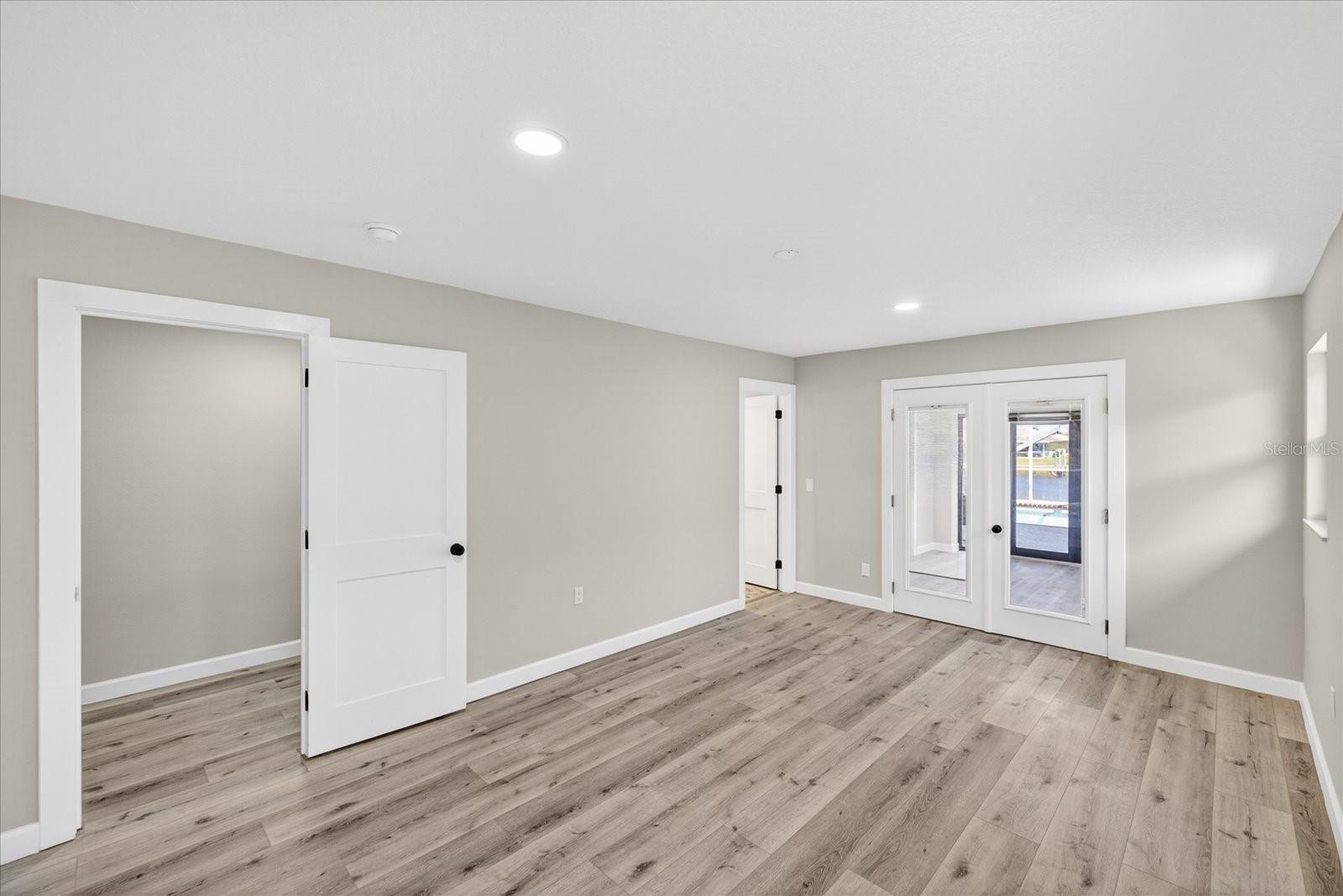 4980 GALLEON CT — photo 31