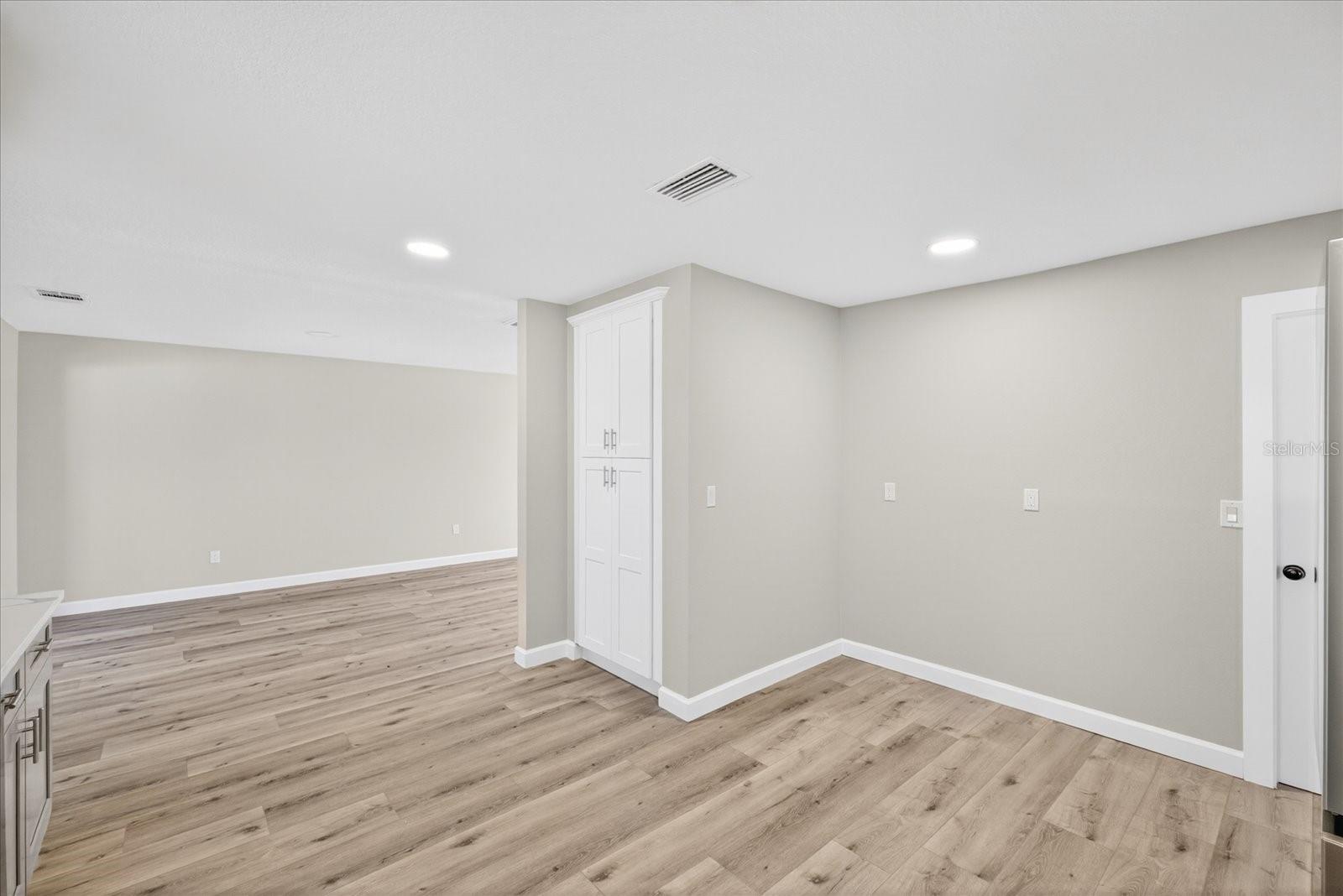 4980 GALLEON CT — photo 19