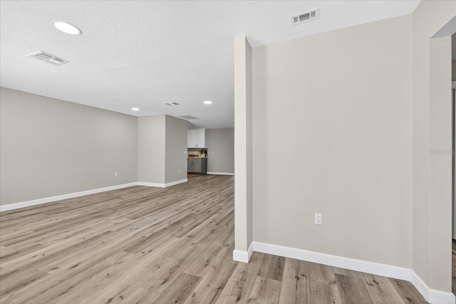 4980 GALLEON CT — photo 17