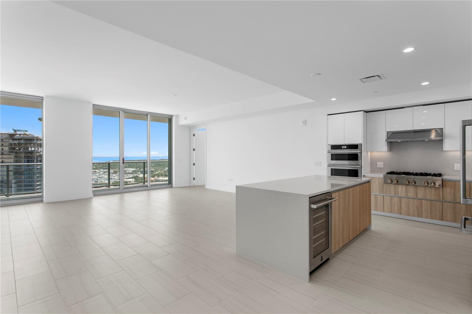 400 CENTRAL AVE #3005 — photo 11