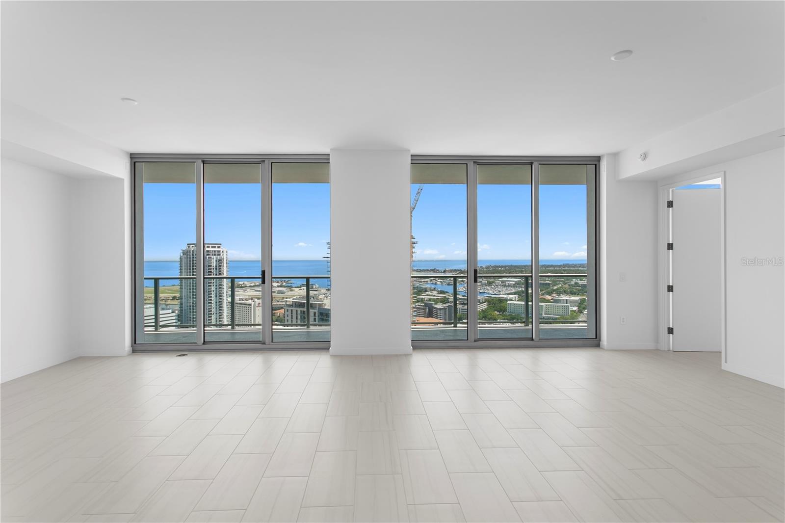400 CENTRAL AVE #3005 — photo 4