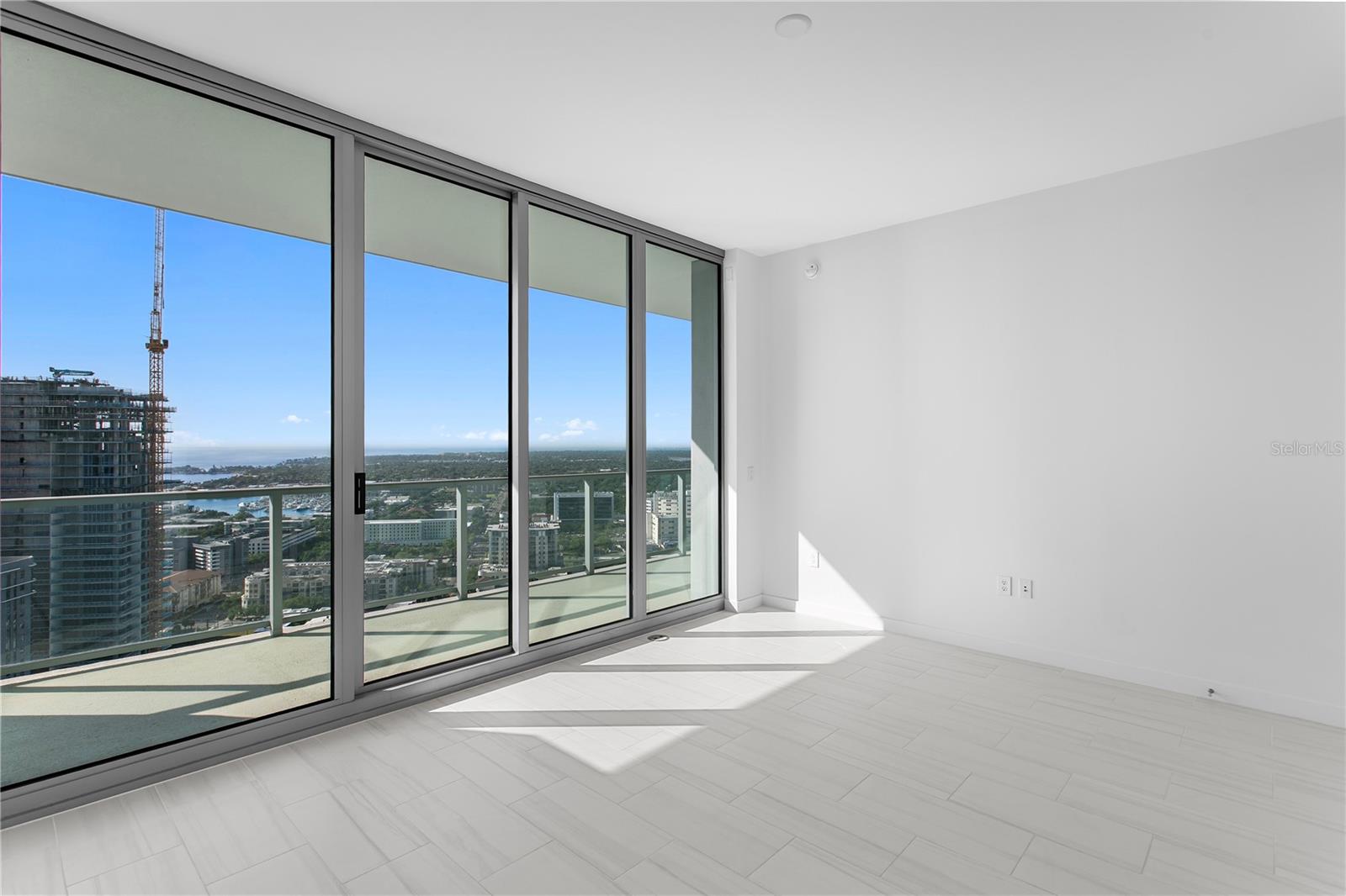 400 CENTRAL AVE #3005 — photo 30