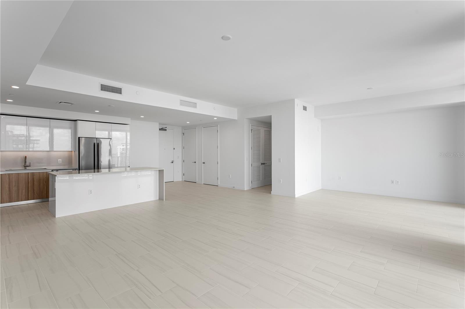 400 CENTRAL AVE #3005 — photo 14