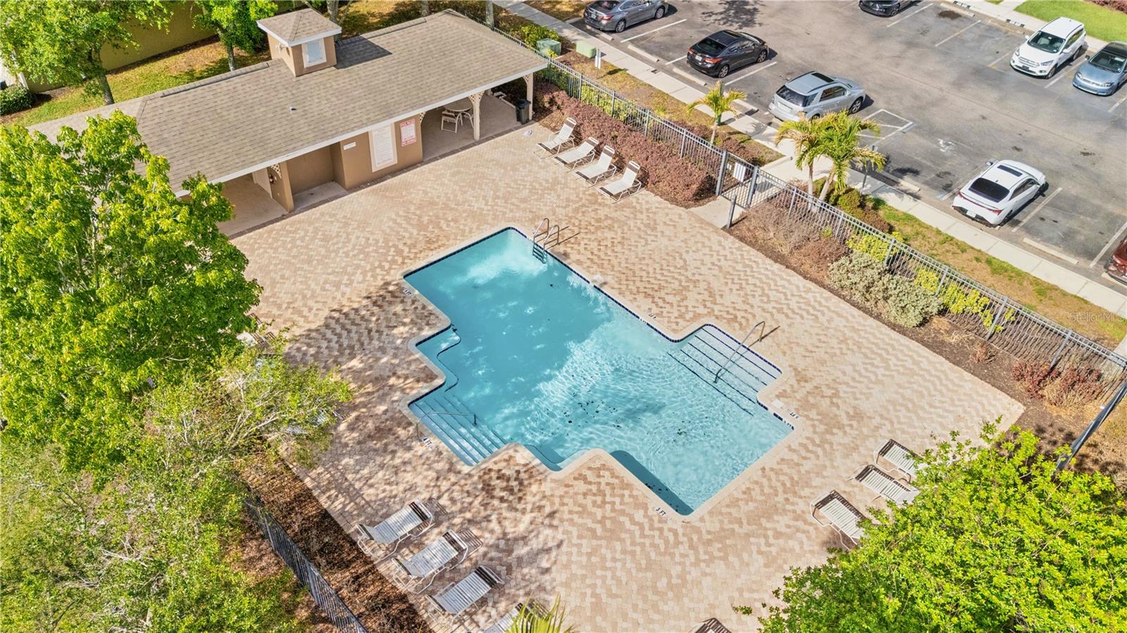 12322 FOXMOOR PEAK DR — photo 32