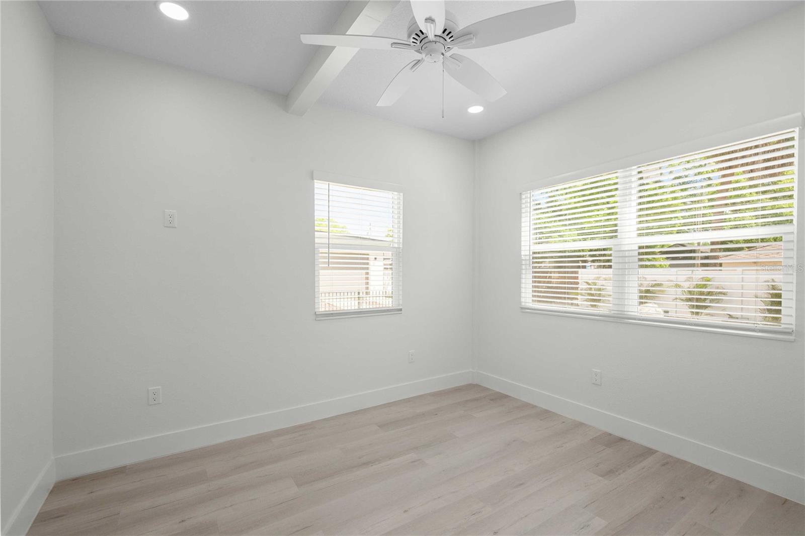 2203 N BOULEVARD — photo 38