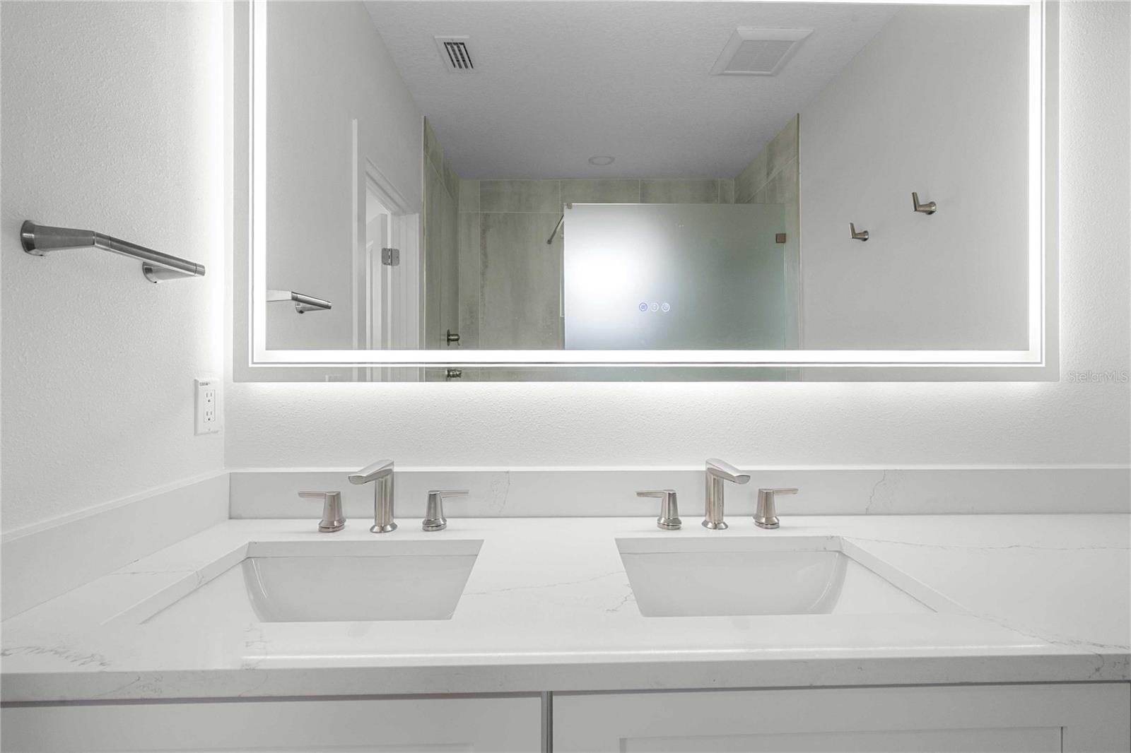 2203 N BOULEVARD — photo 36
