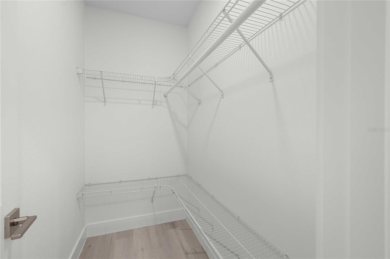 2203 N BOULEVARD — photo 37