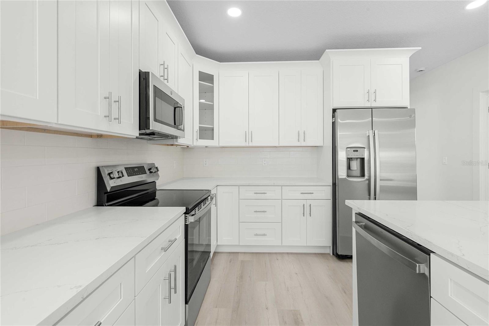 2203 N BOULEVARD — photo 20