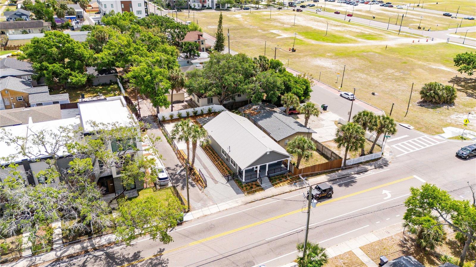 2203 N BOULEVARD — photo 42