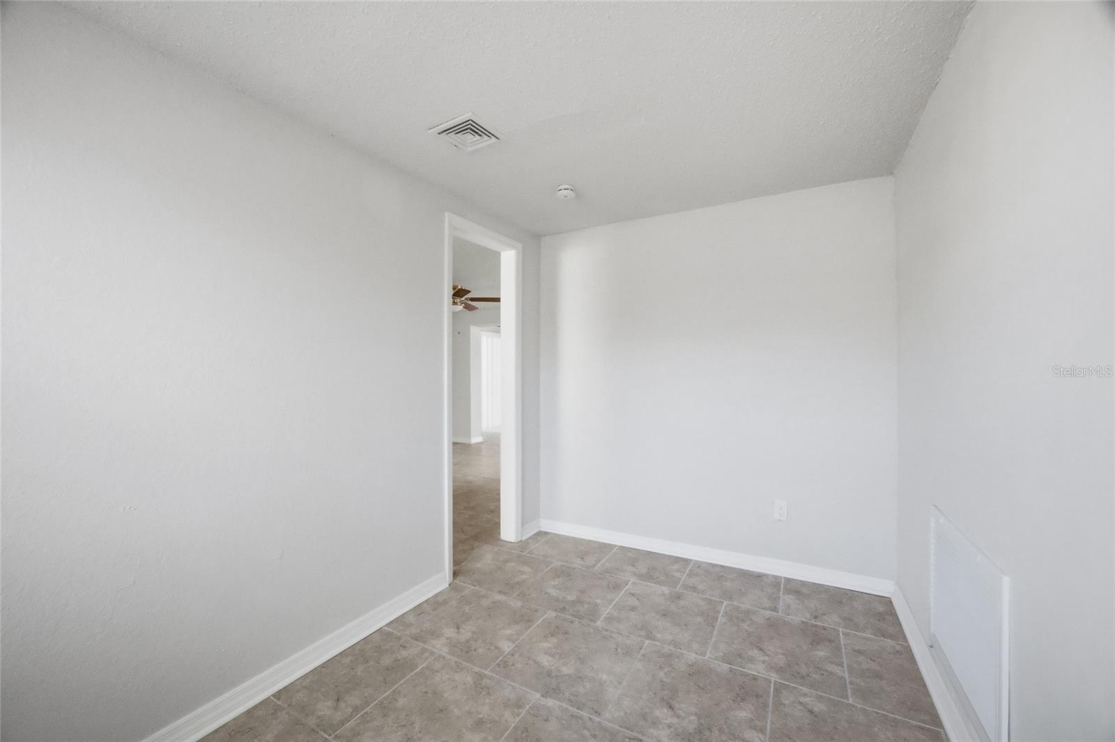 6225 WESTPORT DR — photo 9