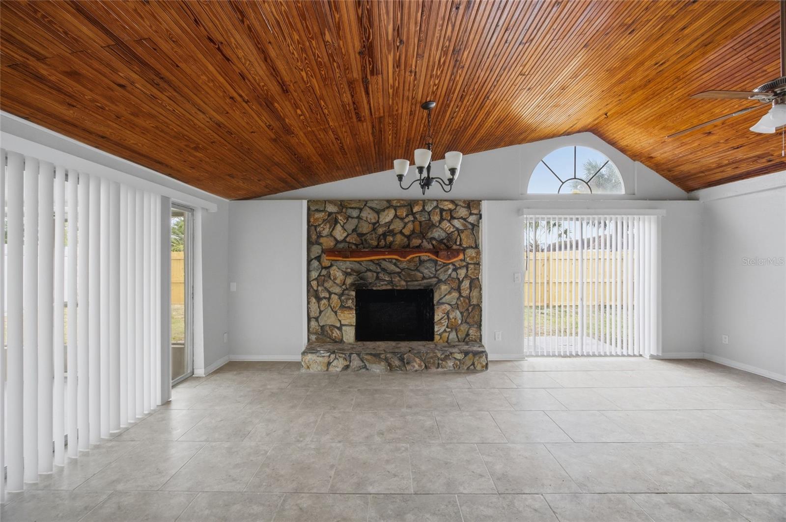 6225 WESTPORT DR — photo 10