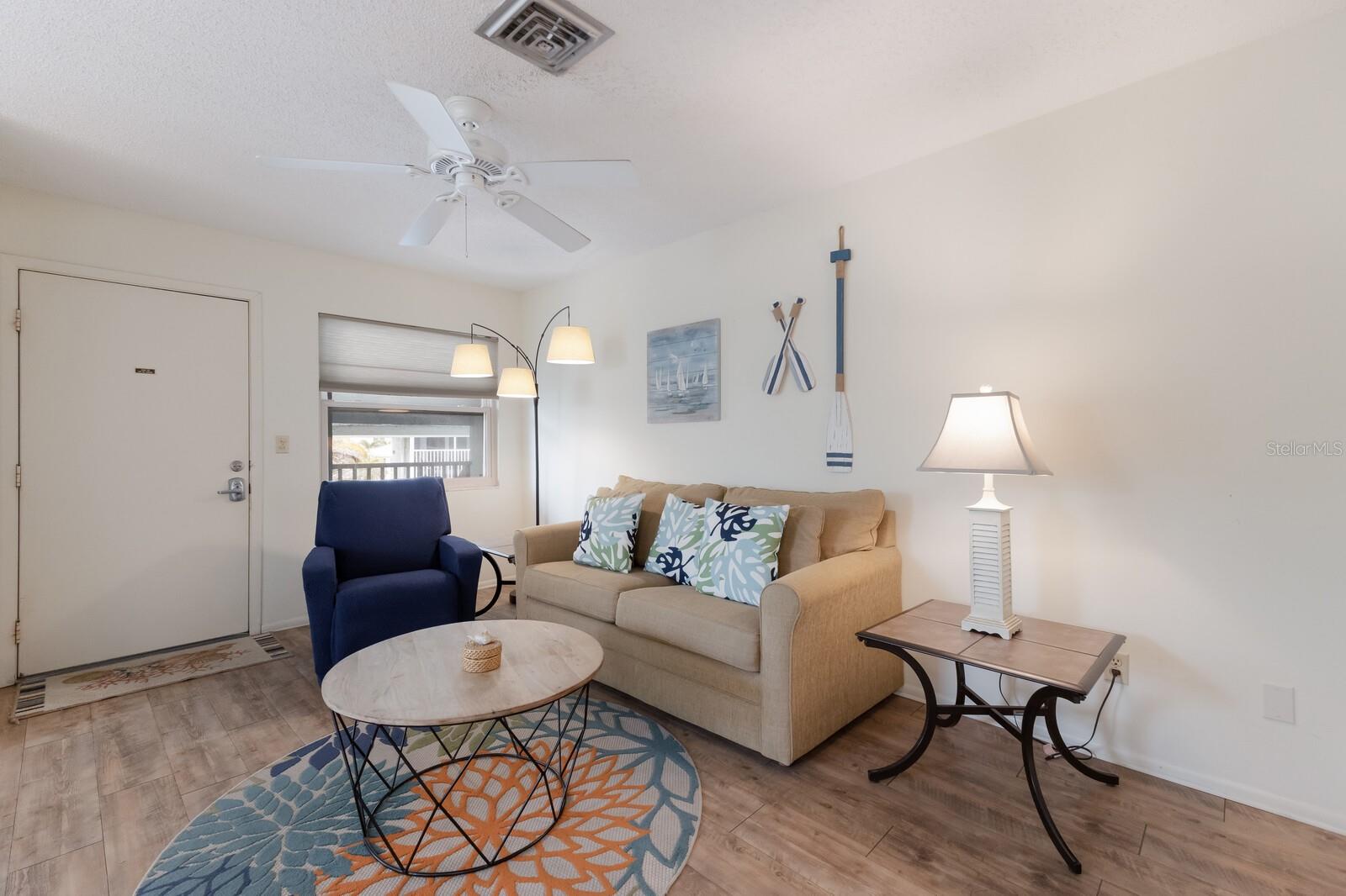 205 HIGHLAND AVE #2 — photo 8