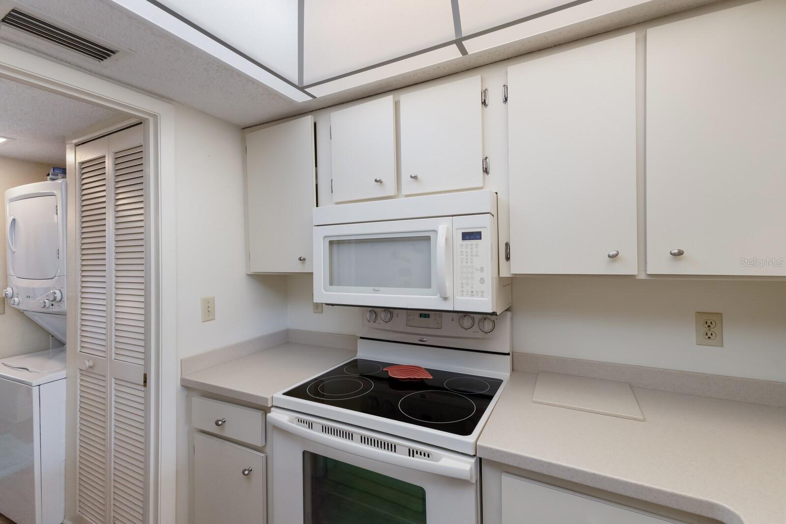 205 HIGHLAND AVE #2 — photo 14