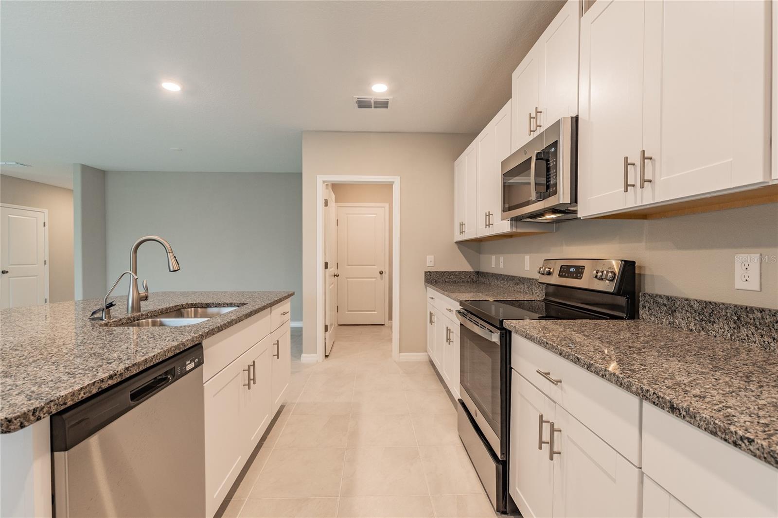 15515 PEACE RIVER PL — photo 11