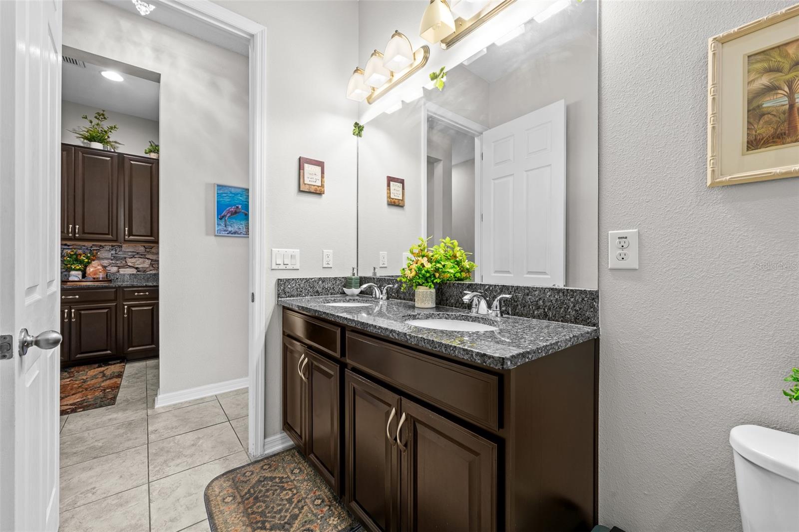 4501 ROLLING GREEN DR — photo 26