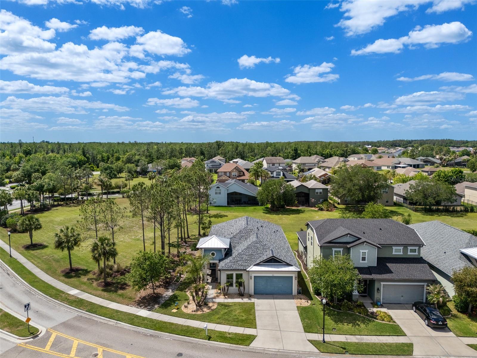 4501 ROLLING GREEN DR — photo 34