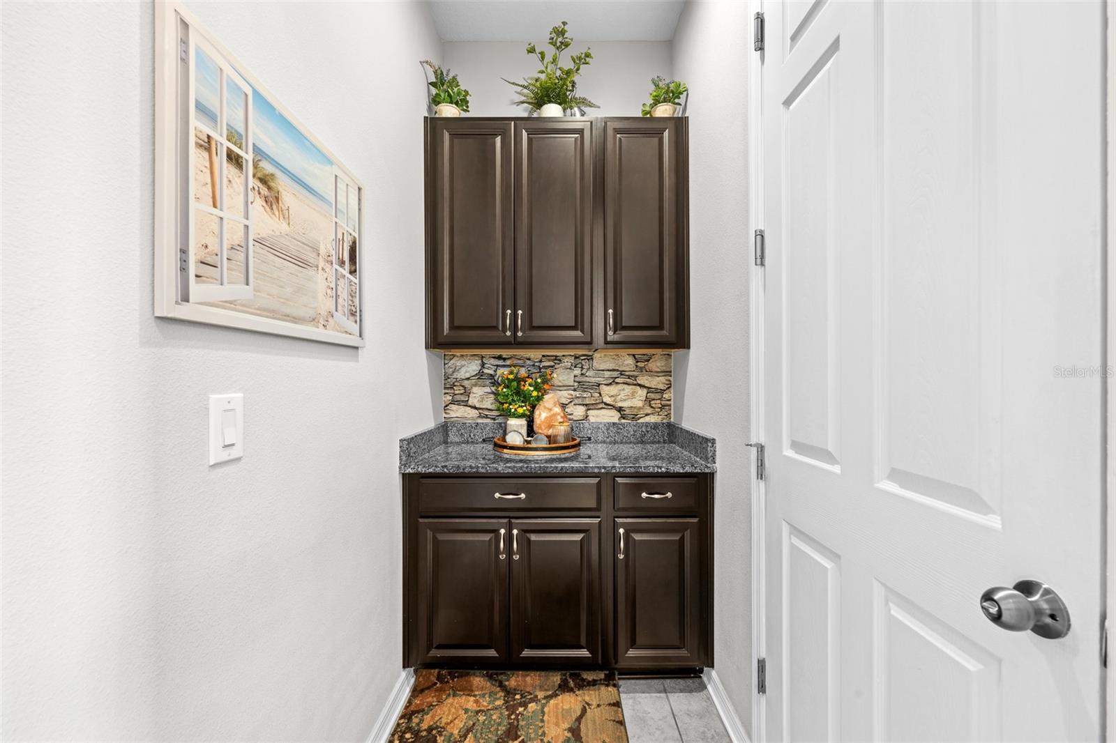 4501 ROLLING GREEN DR — photo 27