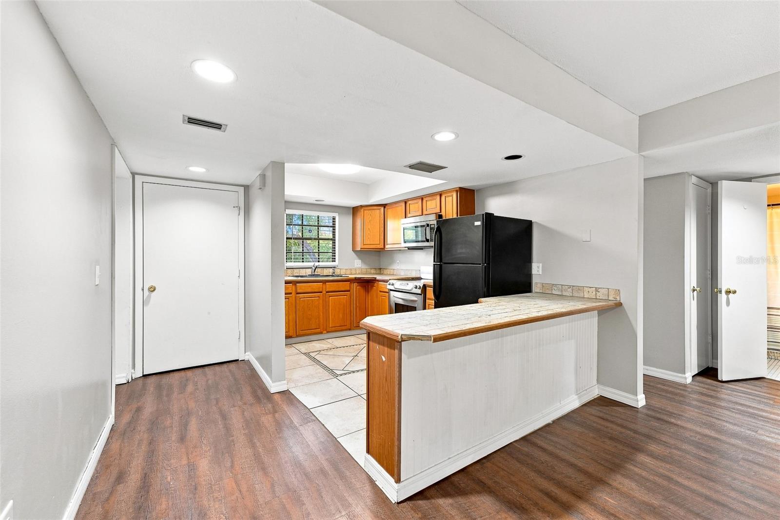 12900 VONN RD #B201 — photo 4