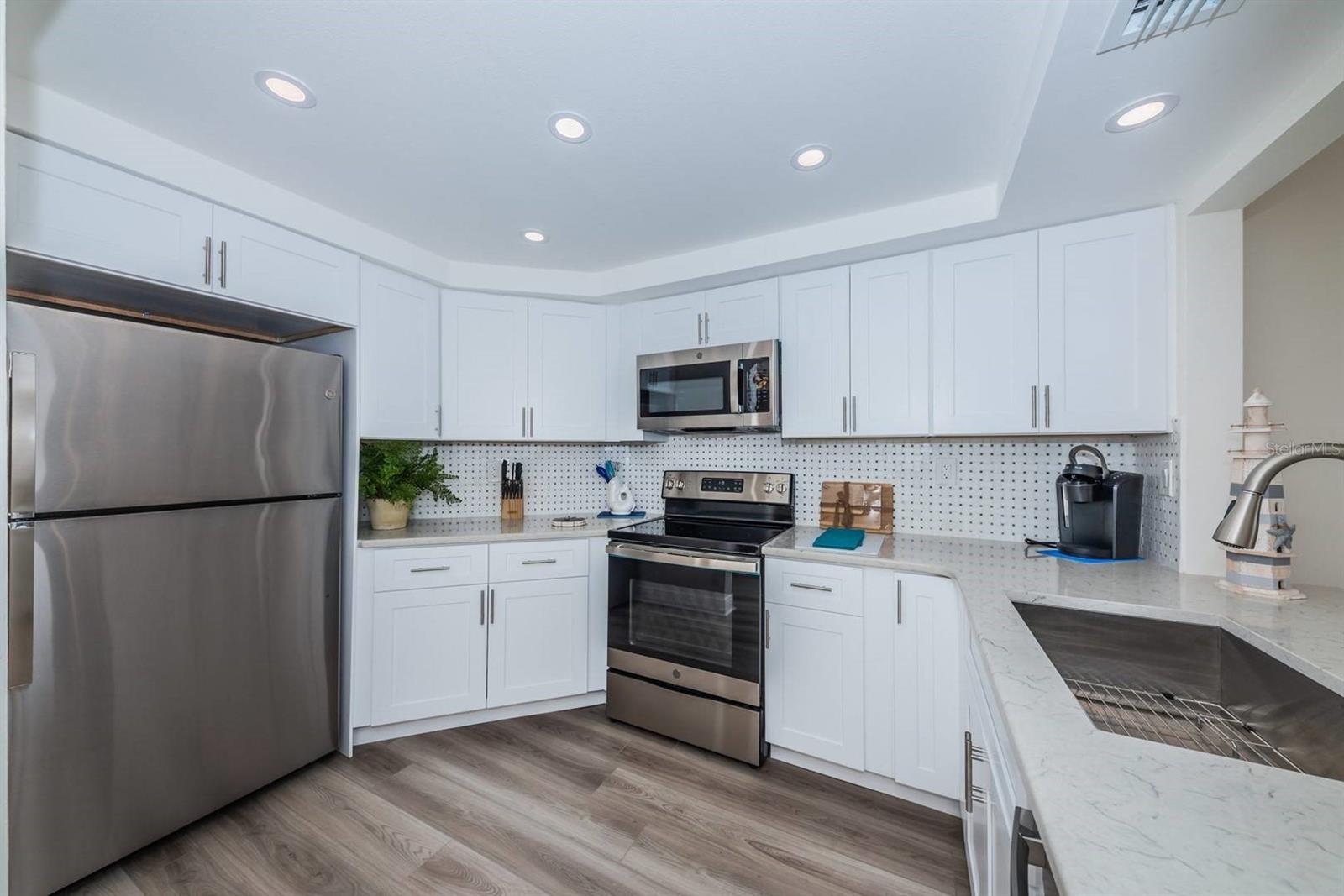 6357 BAHIA DEL MAR BLVD #407 — photo 4