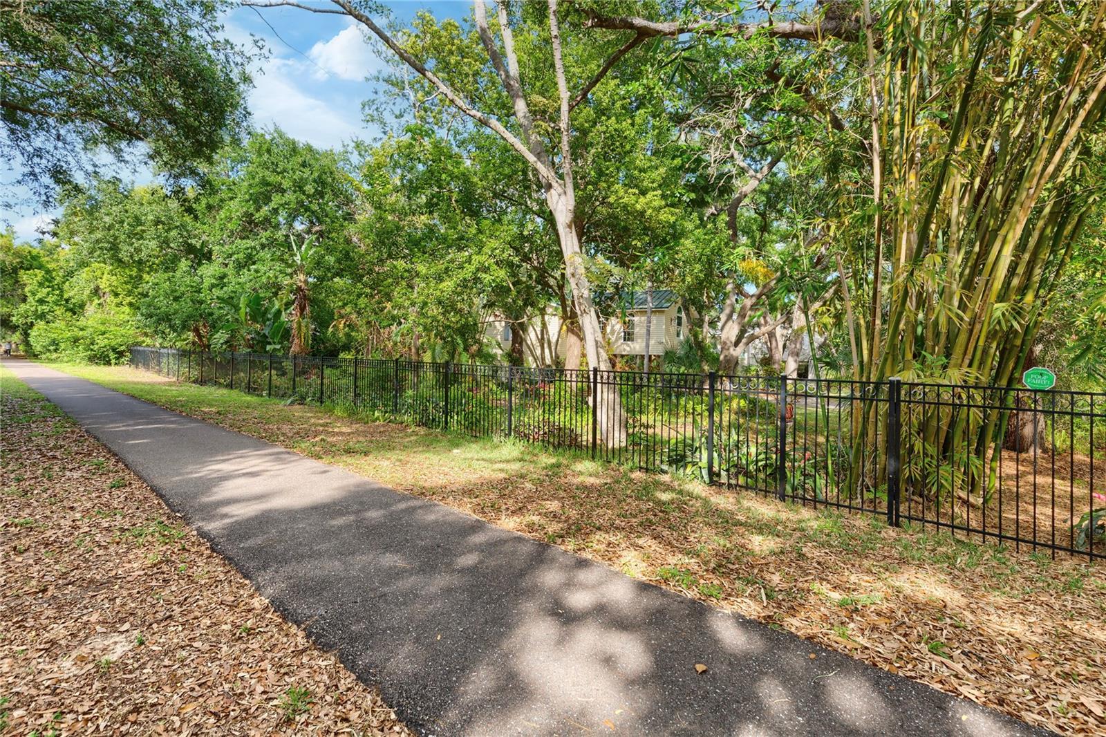 420 HANBY ST — photo 29