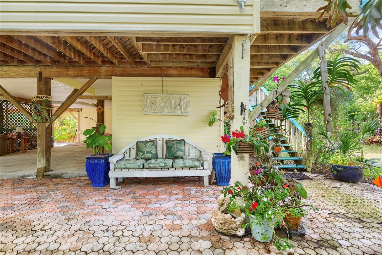 420 HANBY ST — photo 25