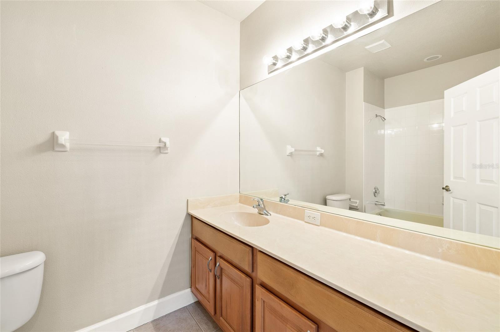 14543 MIRABELLE VISTA CIR — photo 37