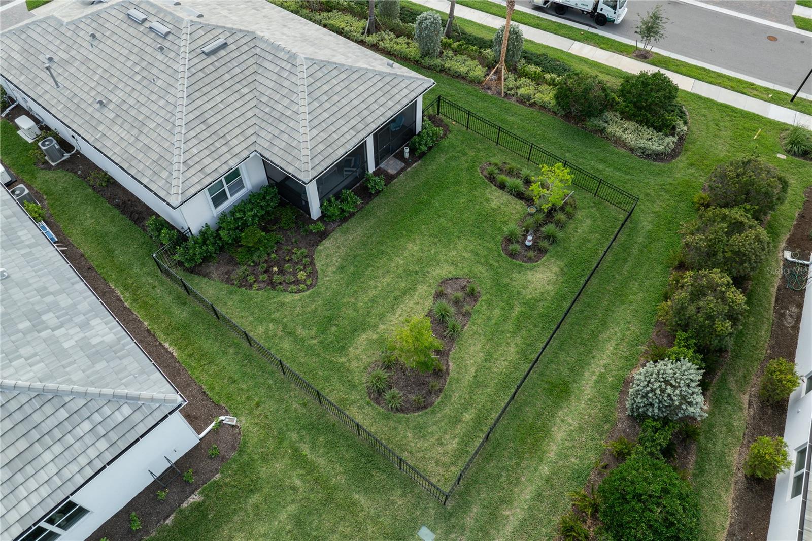 9978 BRIGHT WATER DR — photo 8
