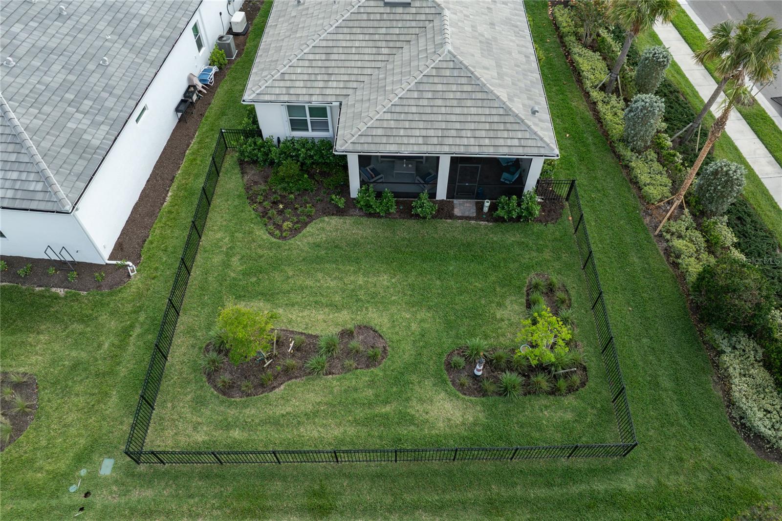 9978 BRIGHT WATER DR — photo 10