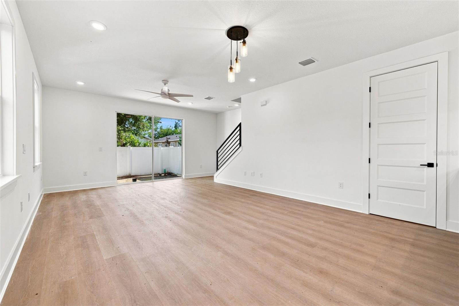 2508 W GRAY ST #2 — photo 14