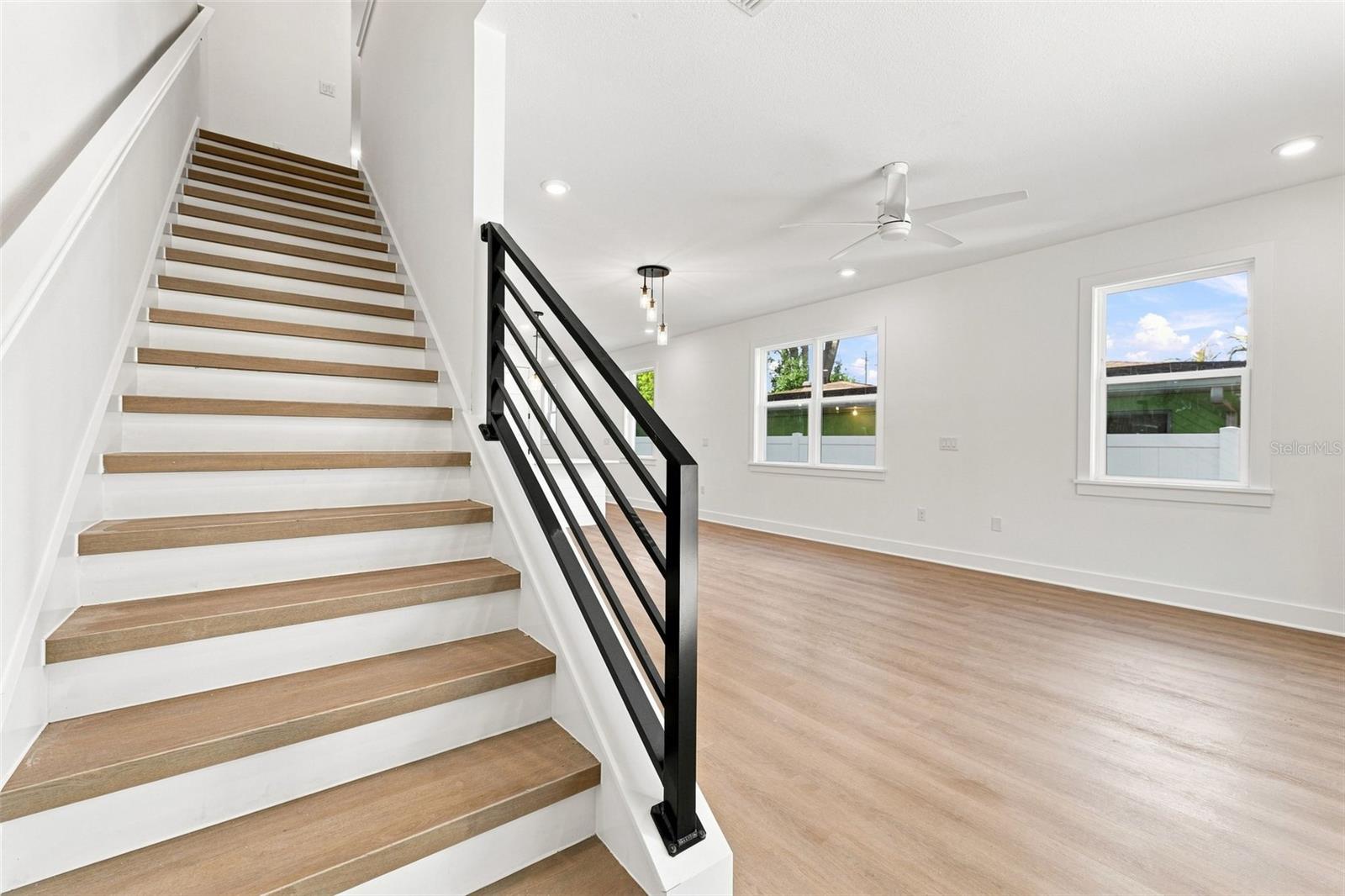 2508 W GRAY ST #2 — photo 17