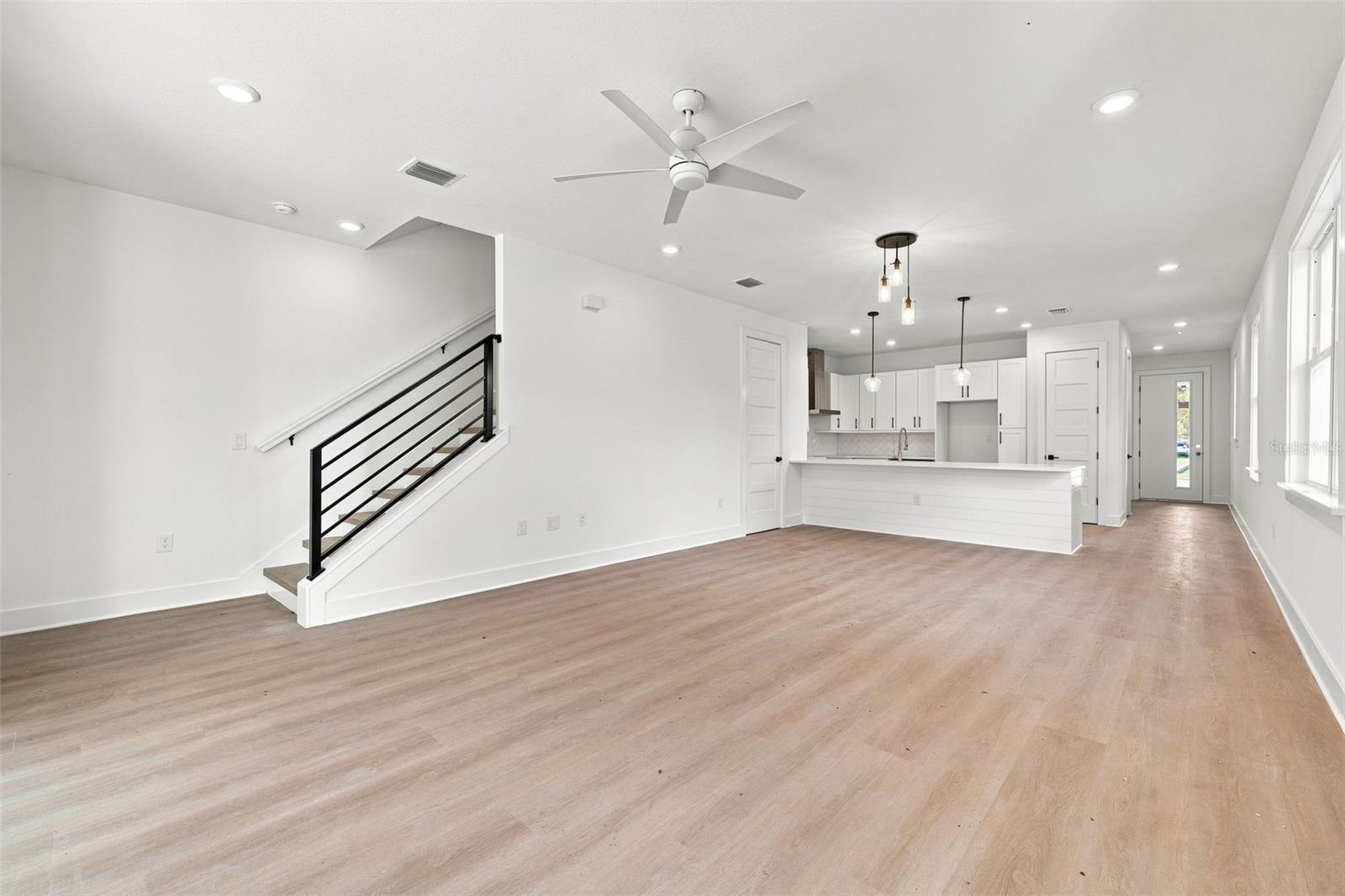 2508 W GRAY ST #2 — photo 15
