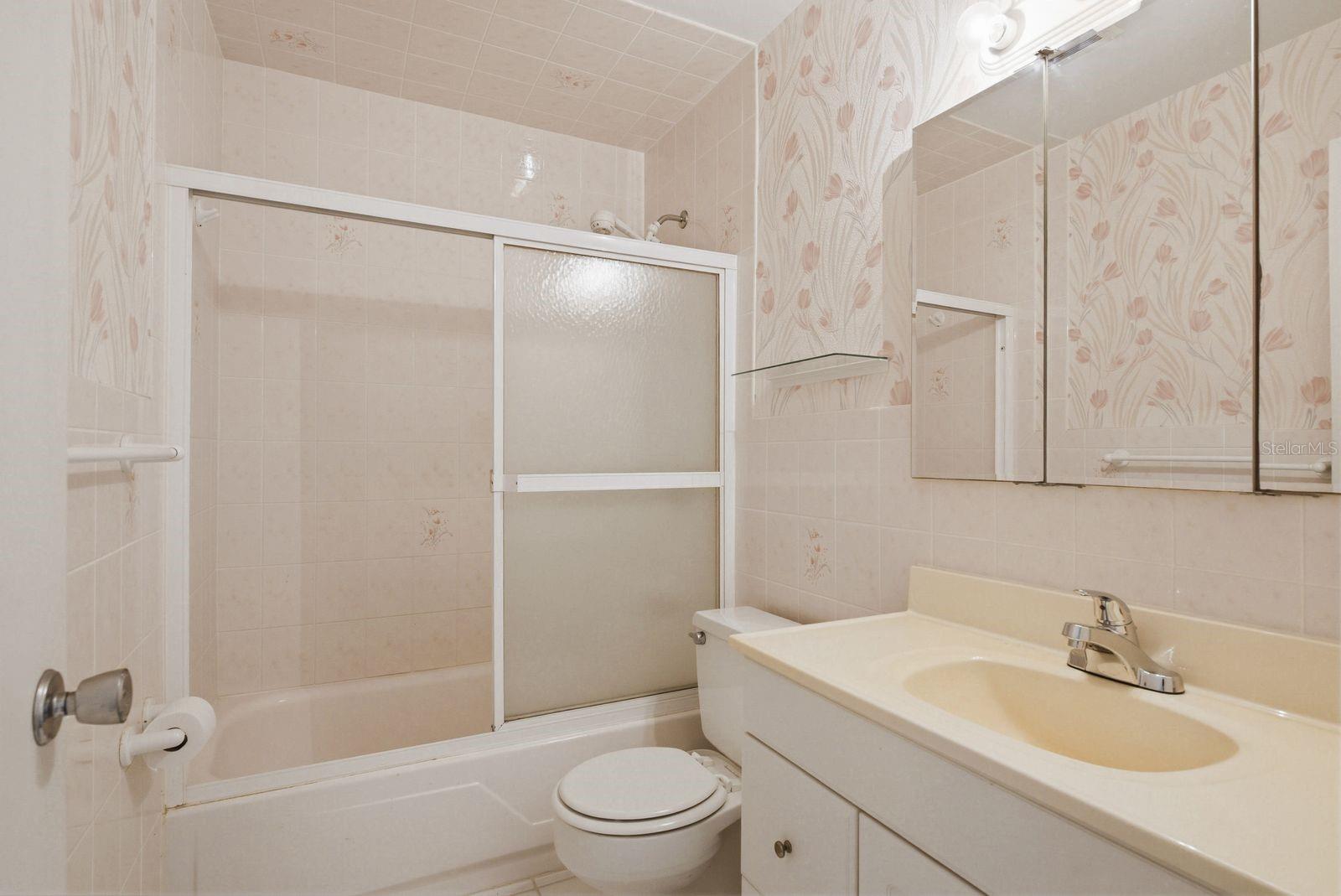 8220 112TH ST #208 — photo 14