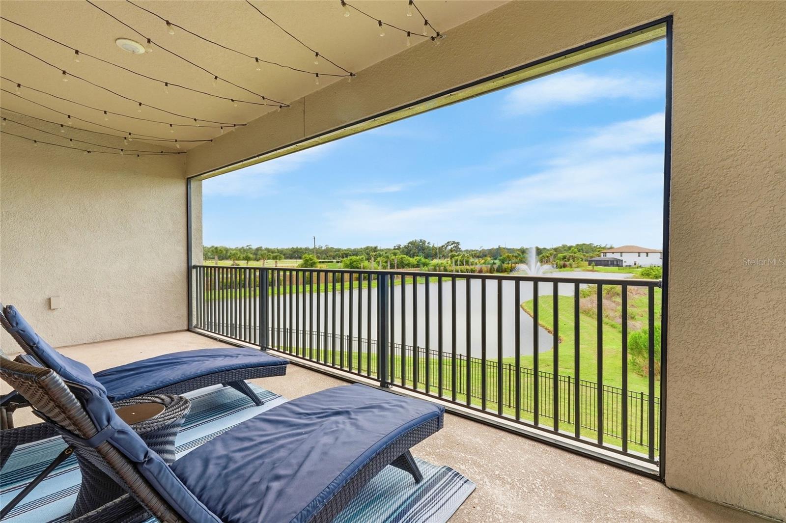 8207 RUSHTON PL — photo 33