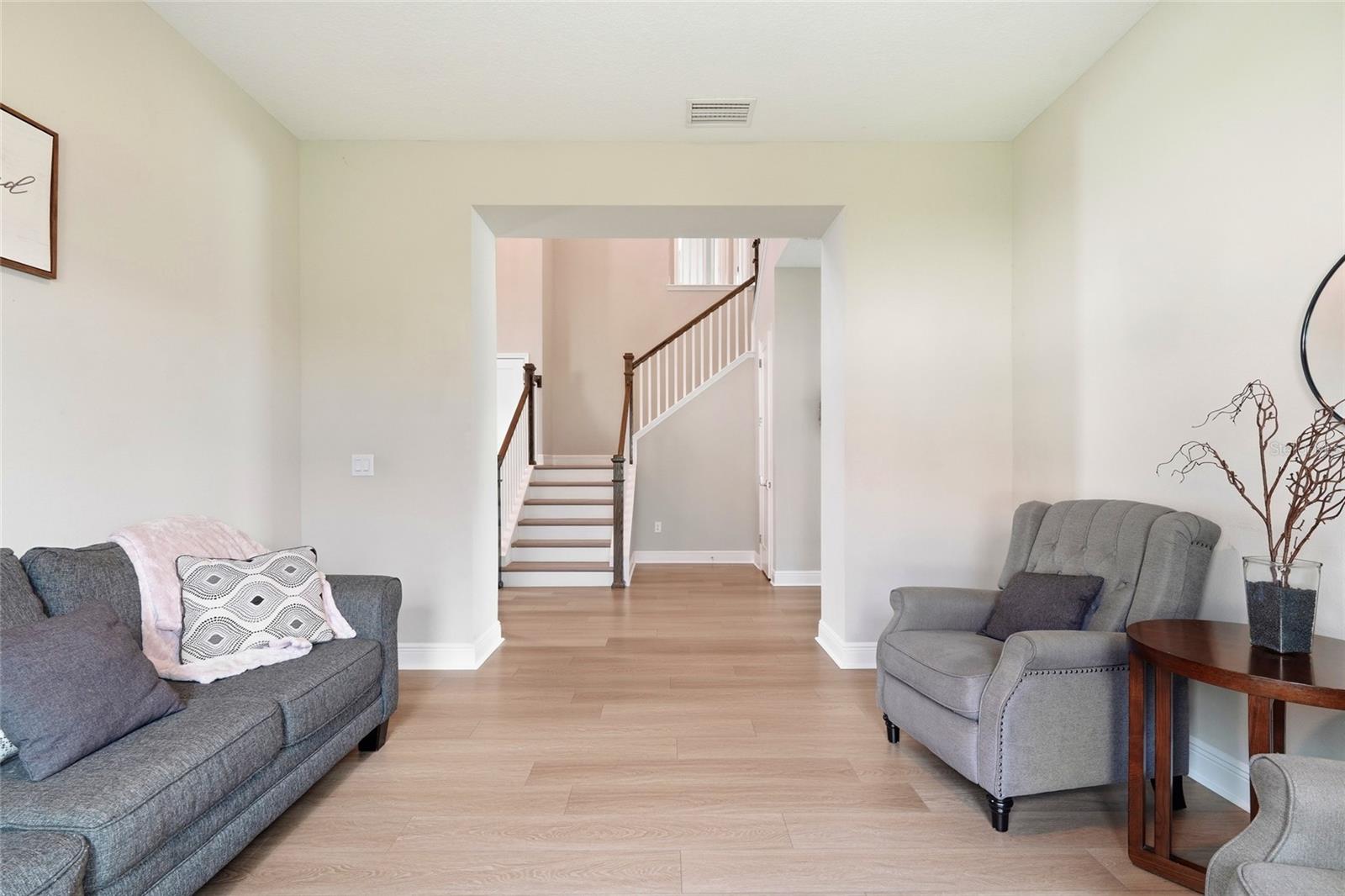 8207 RUSHTON PL — photo 26