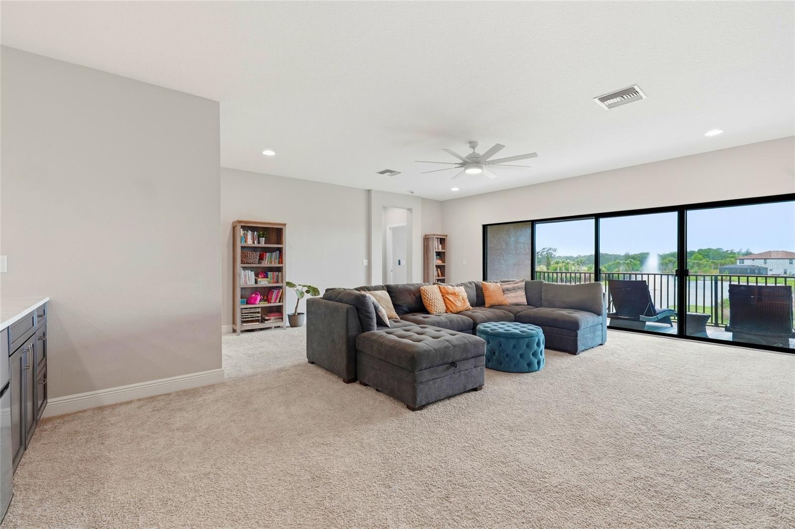 8207 RUSHTON PL — photo 30