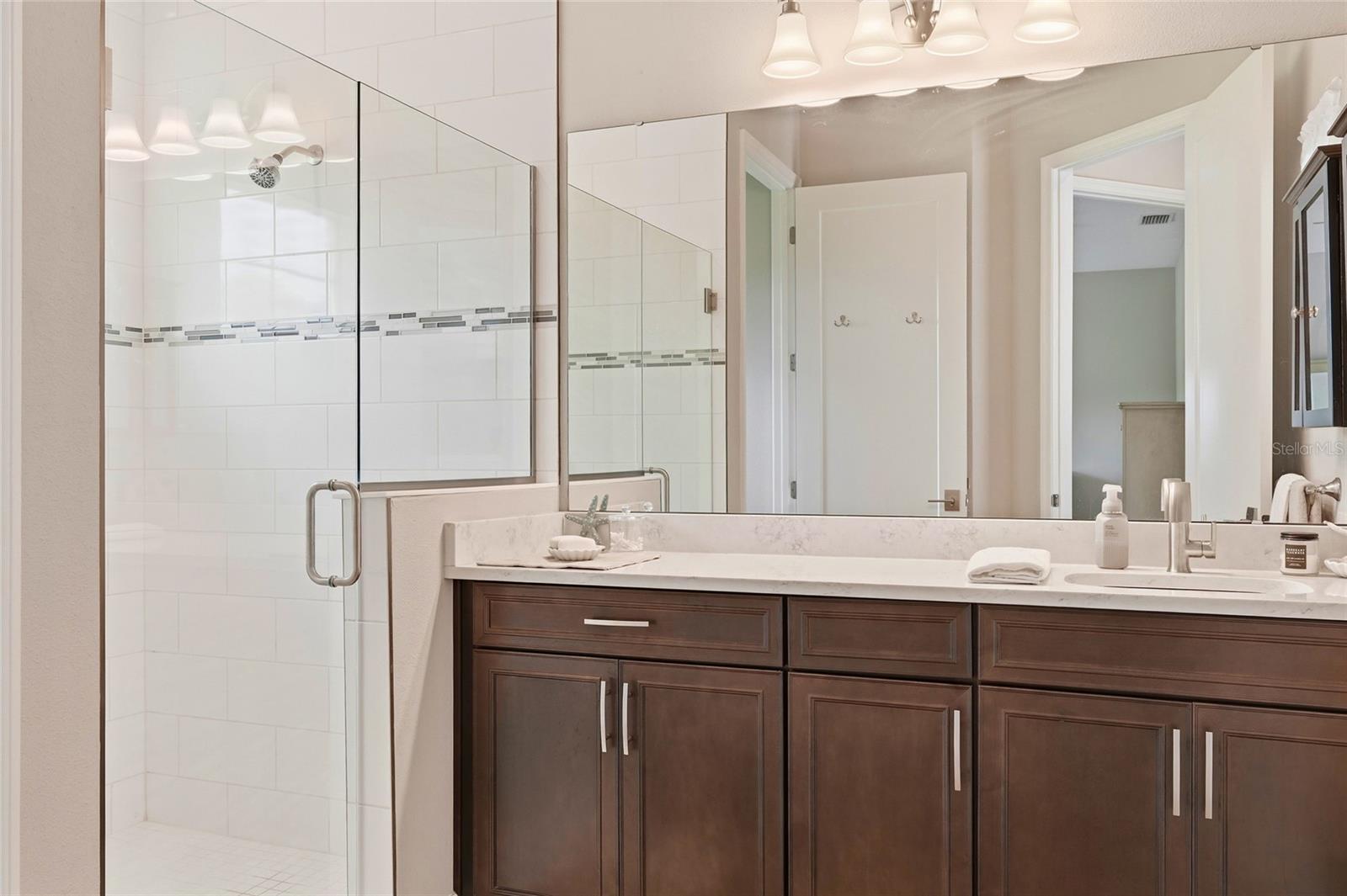 8207 RUSHTON PL — photo 21