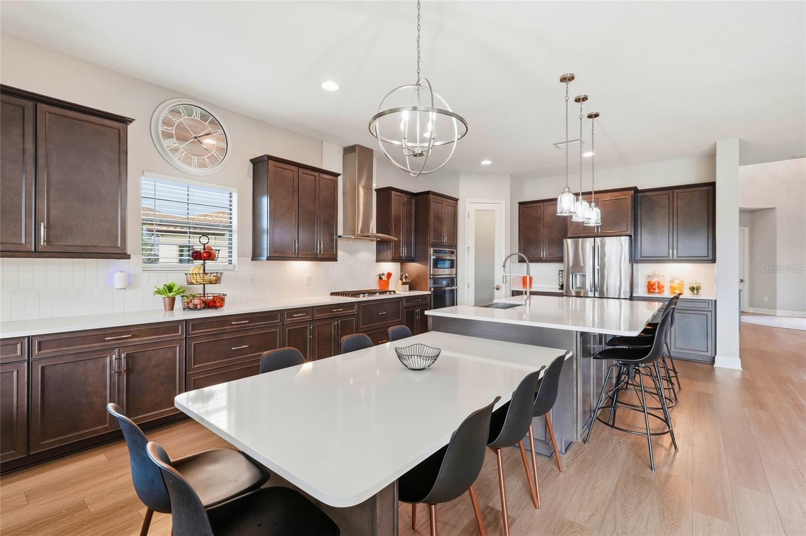 8207 RUSHTON PL — photo 12