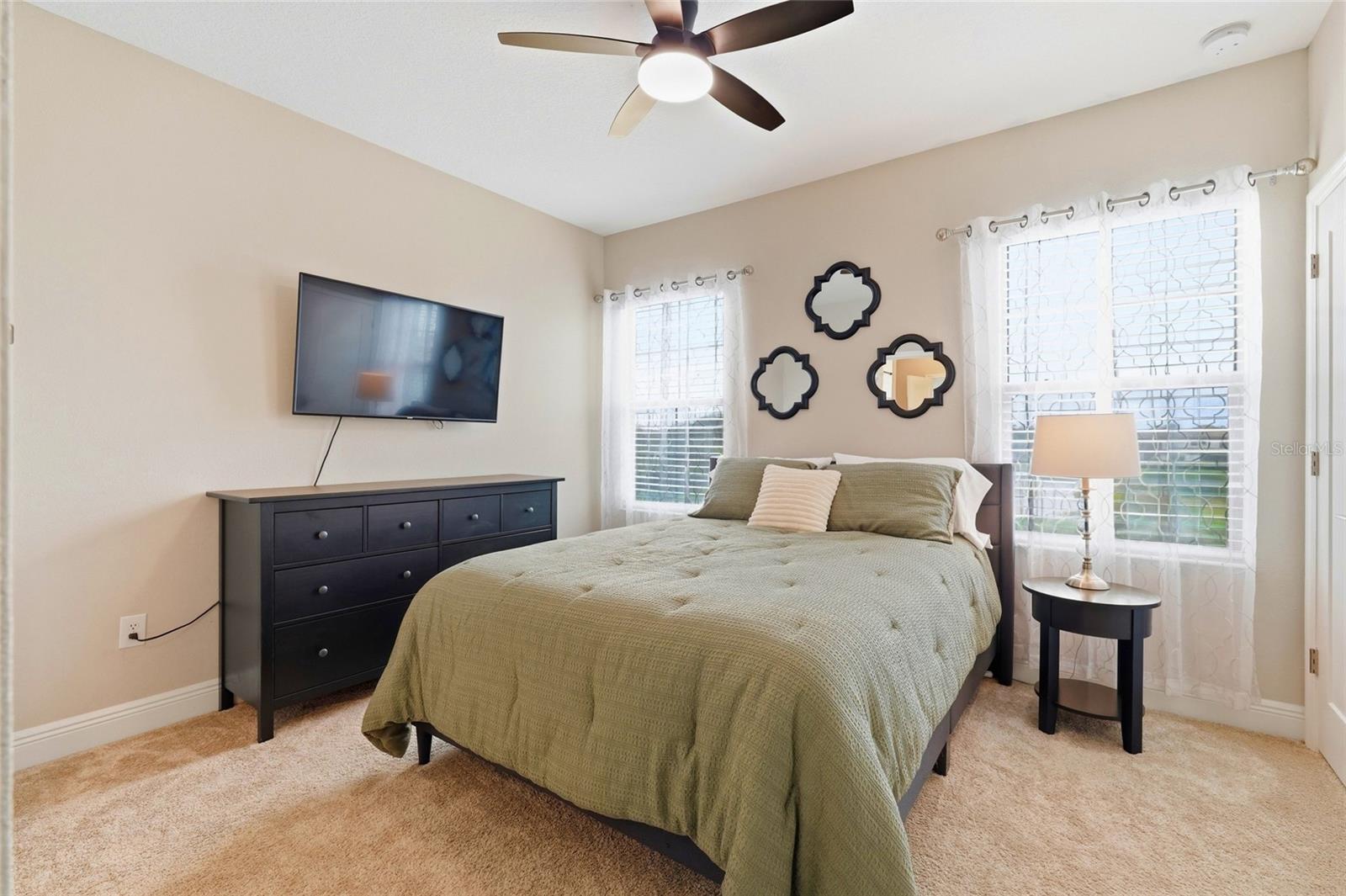 8207 RUSHTON PL — photo 40