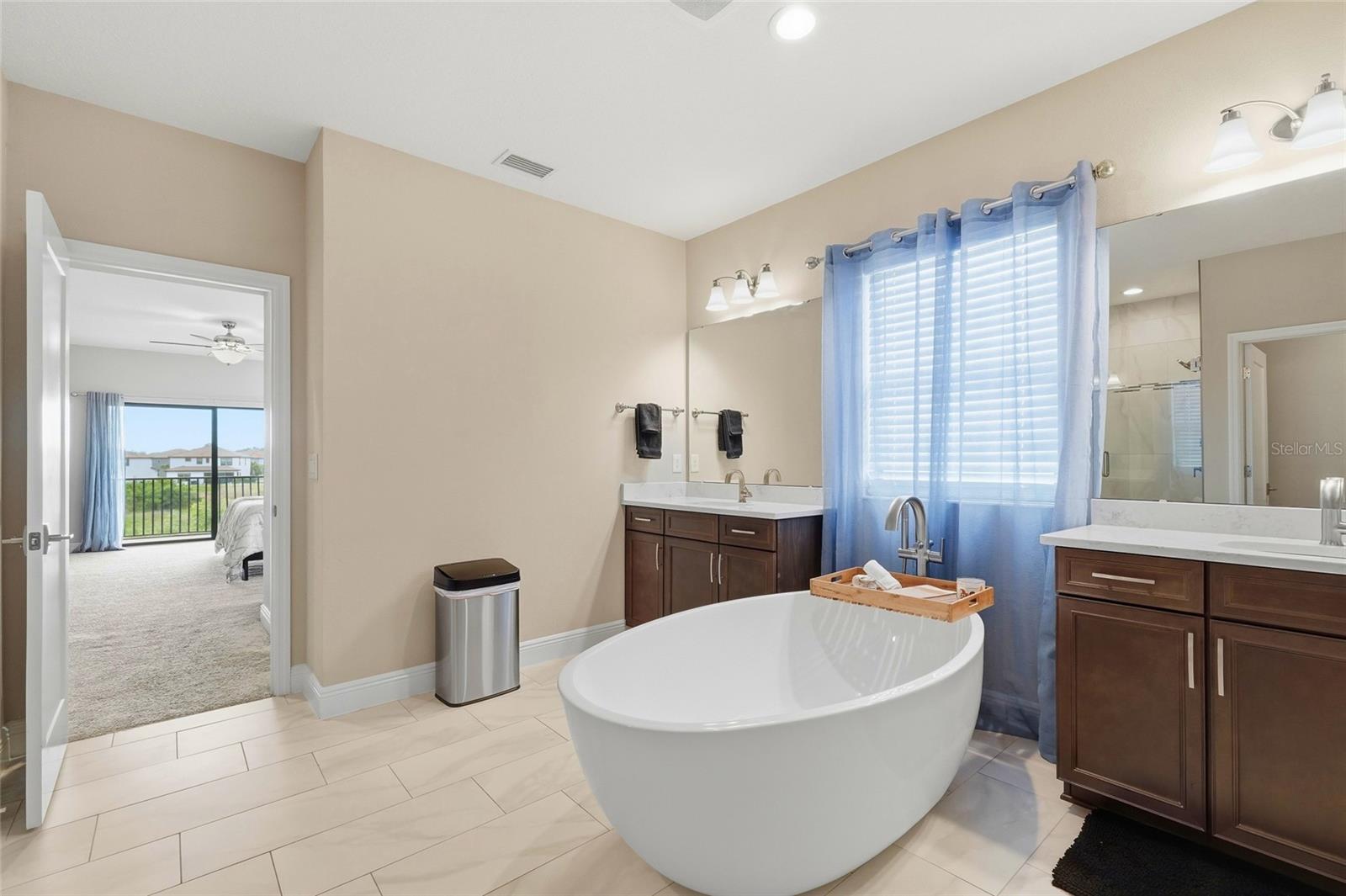 8207 RUSHTON PL — photo 37