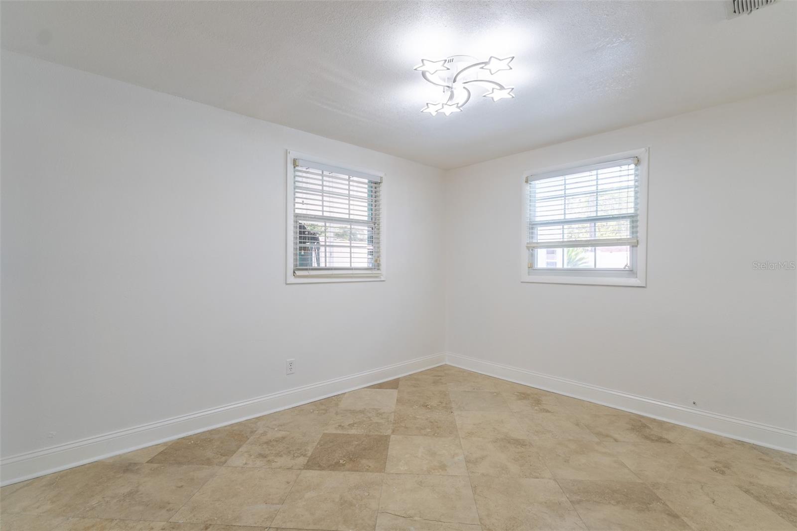 4540 W JEAN ST — photo 8