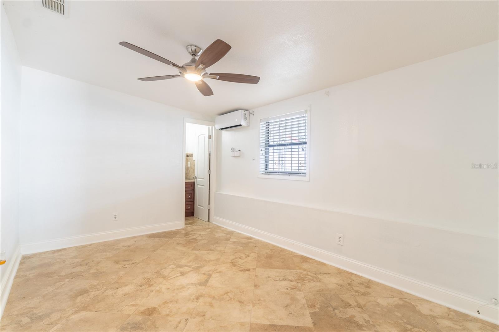 4540 W JEAN ST — photo 15