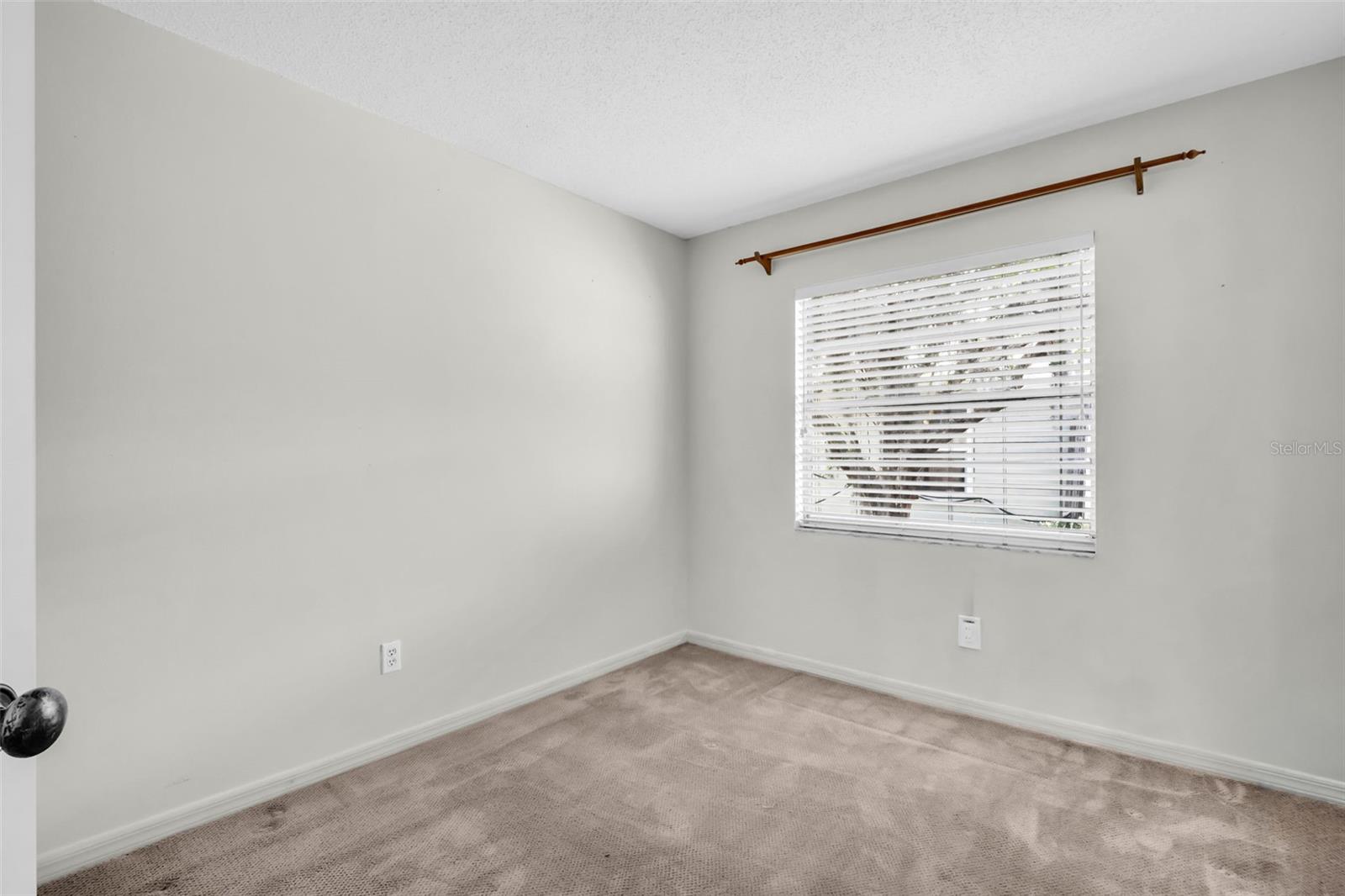 5341 SOUTHWICK DR — photo 23