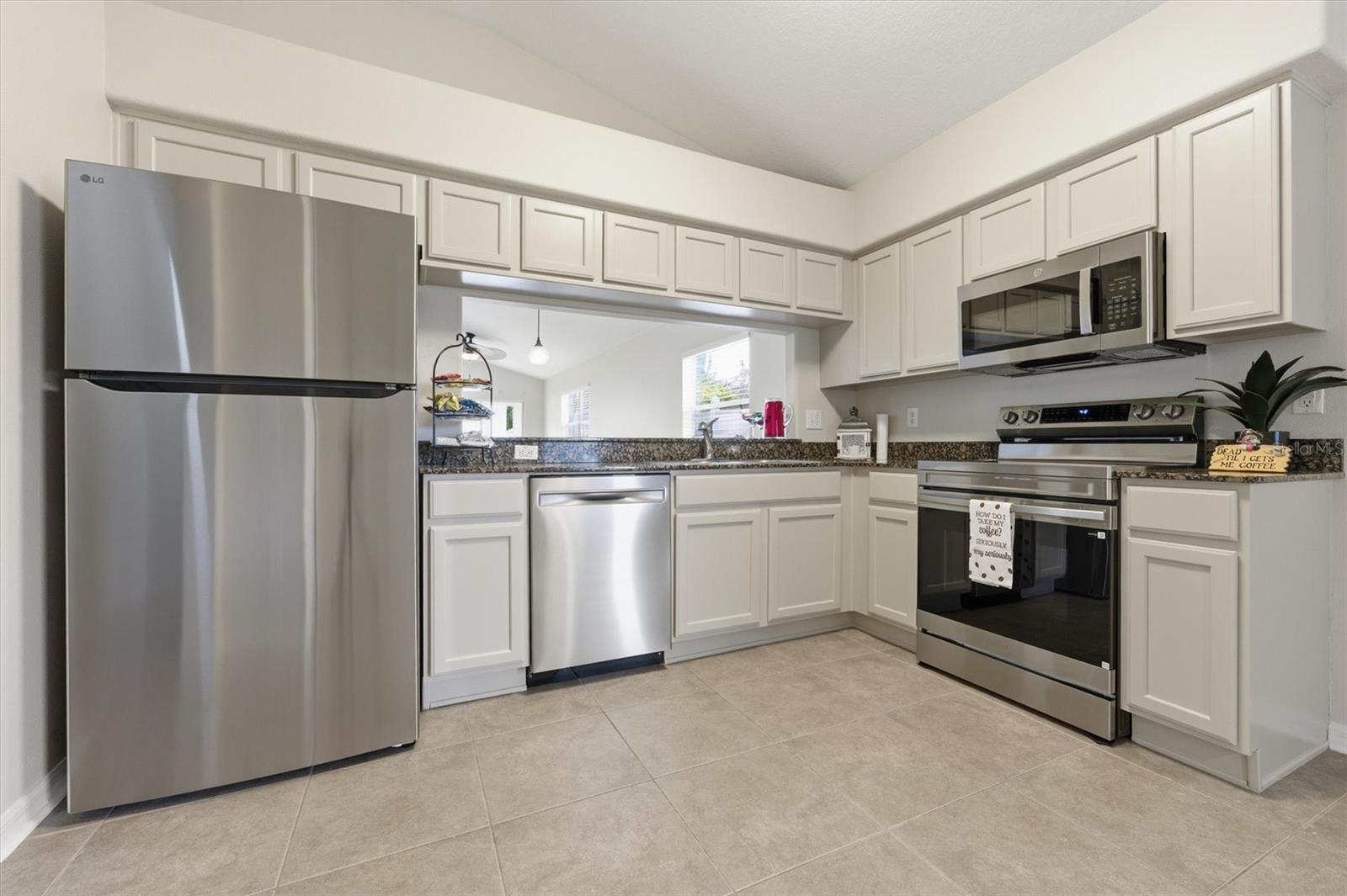 25831 SYME CT — photo 3