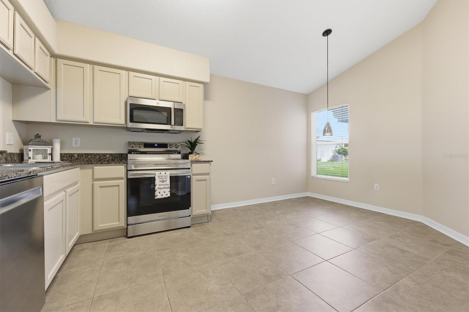 25831 SYME CT — photo 8