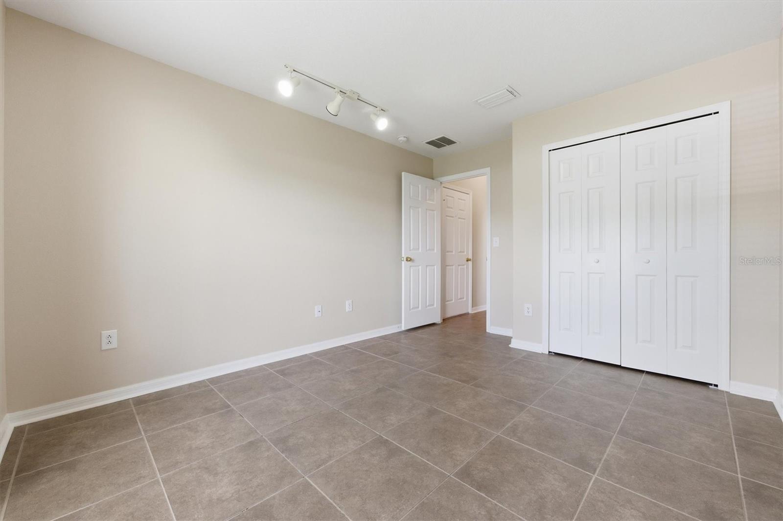 25831 SYME CT — photo 31