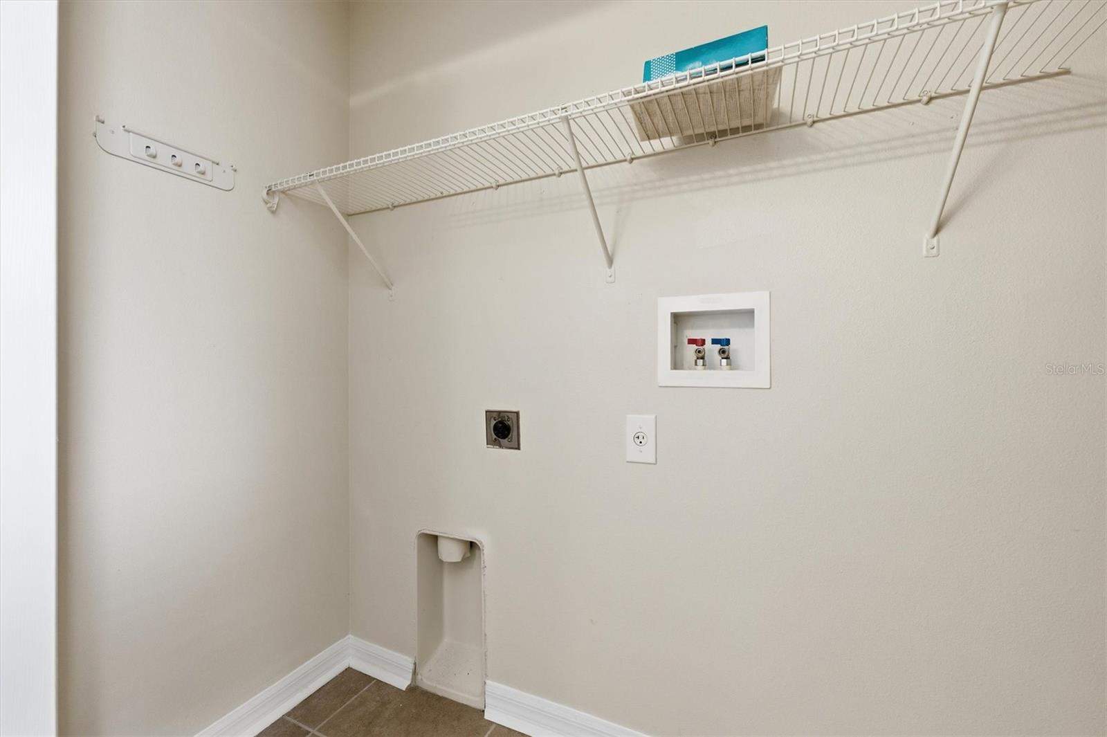 25831 SYME CT — photo 27