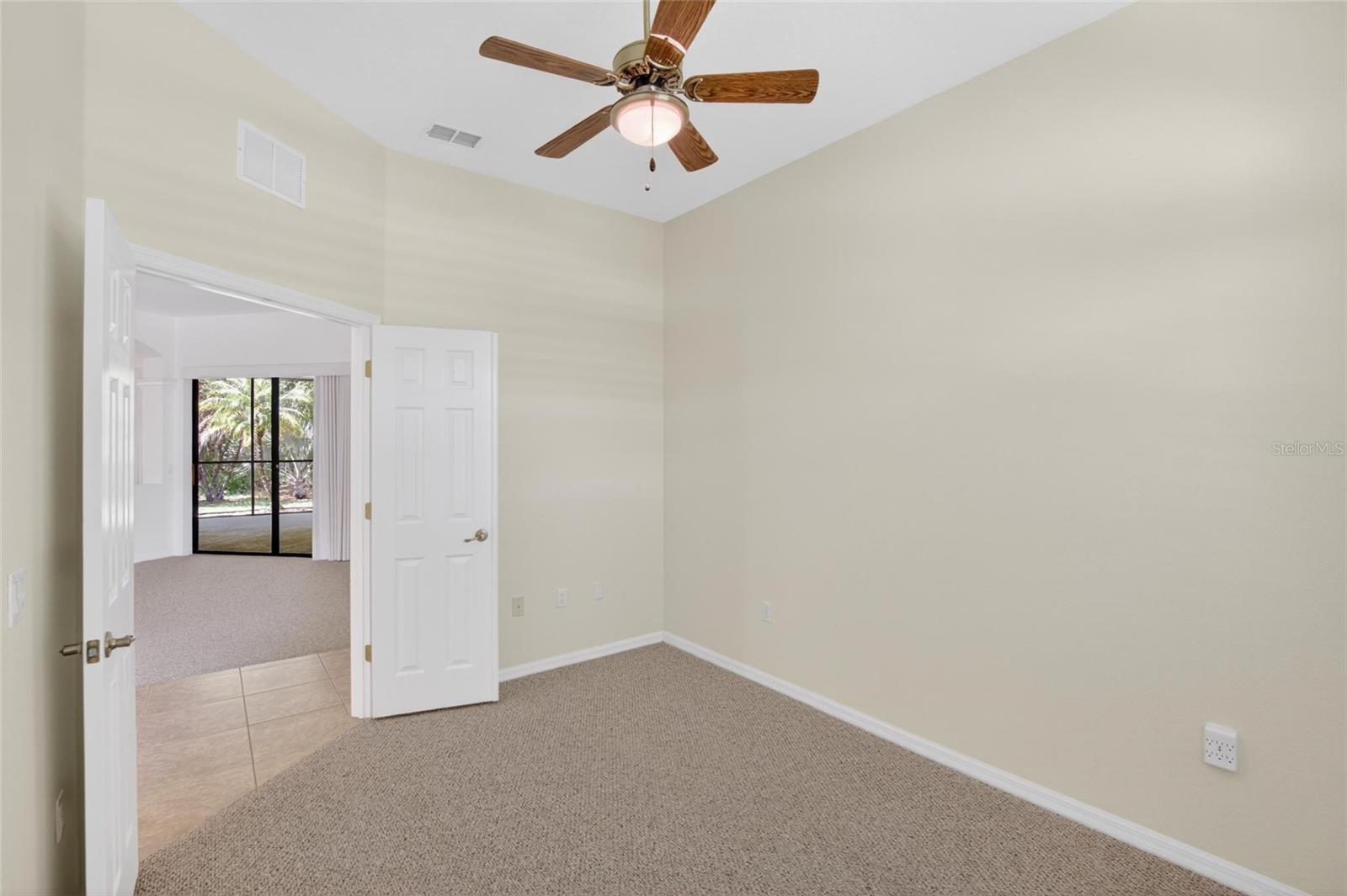 21234 TANGOR RD — photo 42